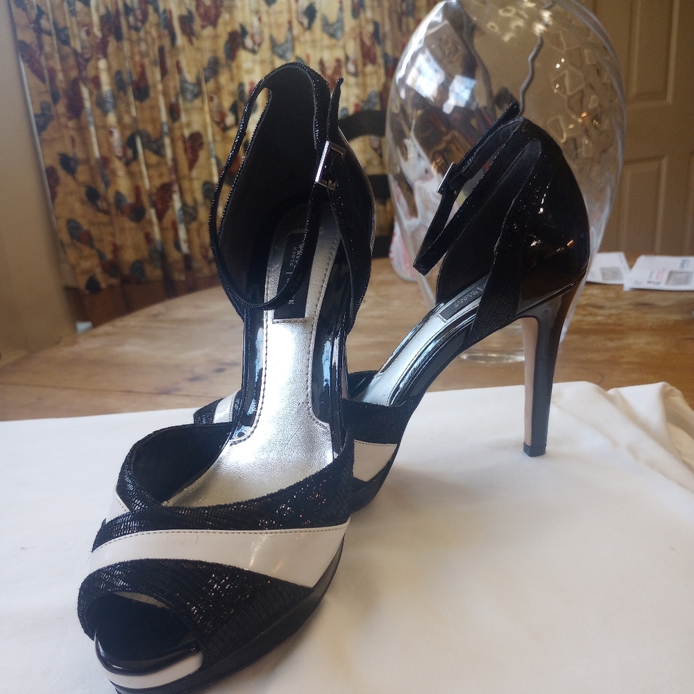 White House Black Market Chunky 4.5 Ankle Strap Heels.